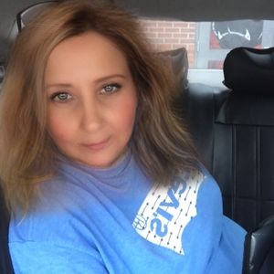 Meet your Posher, Cynthia